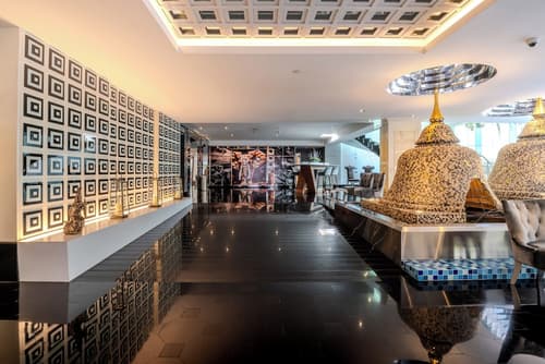 Night Hotel Bangkok - Sukhumvit 15, Lobby