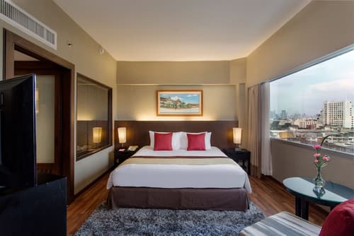 Ramada Plaza by Wyndham Bangkok Menam Riverside, Room