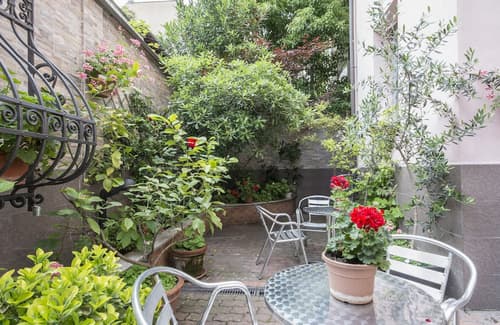Hotel Vittoria, Garden