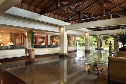 Nusa Dua Beach Hotel and Spa - Handwritten Collection, Lobby