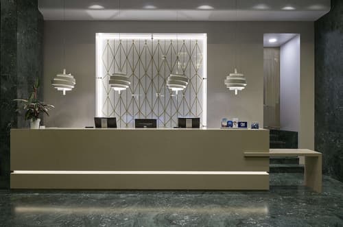 NH Valencia Center, Reception