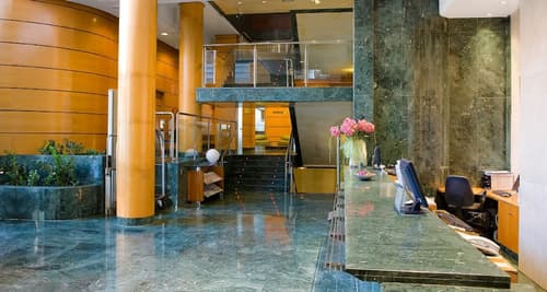 NH Valencia Center, Reception