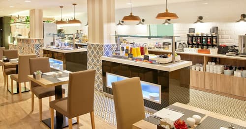 NH Barcelona Les Corts, Breakfast area