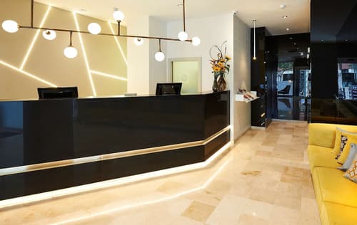 NH Barcelona Les Corts, Reception