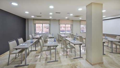 NH Barcelona Les Corts, Meeting facility