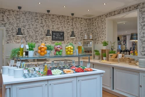 Home Hotel Bastion, Breakfast buffet