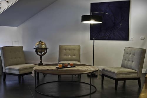 Hotel Caravel, Lobby sitting area