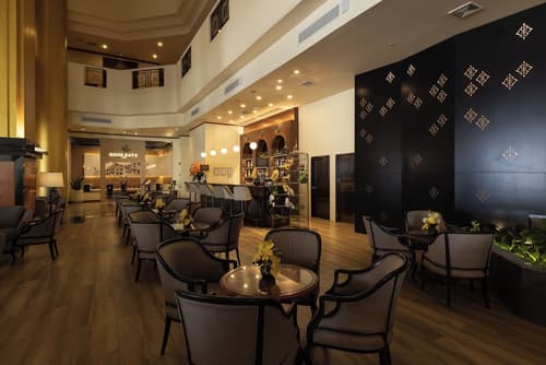 Royal Phuket City Hotel, Lobby sitting area