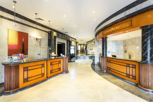 Radisson Blu Hotel, Concierge desk