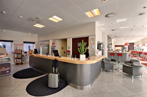 Scandic Olympic, Reception