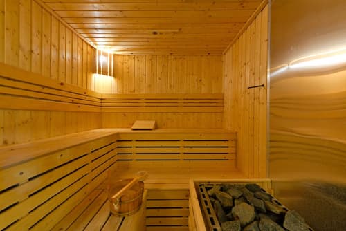 Twin Towers Hotel, Sauna