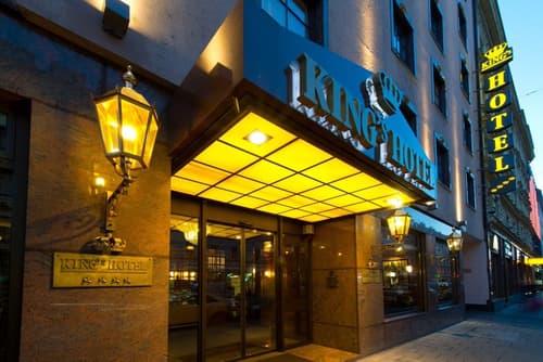 KING's HOTEL First, Primary image