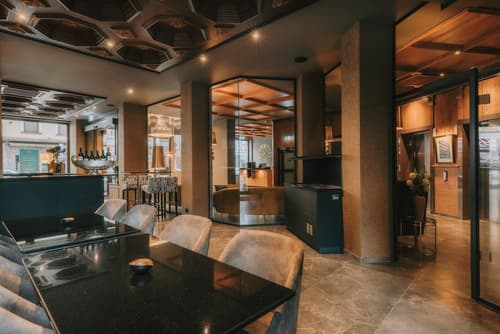 KING's HOTEL First, Lobby lounge