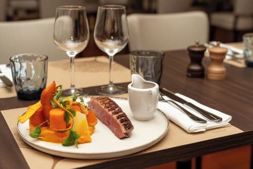 Occidental Paris Levallois, Primary image