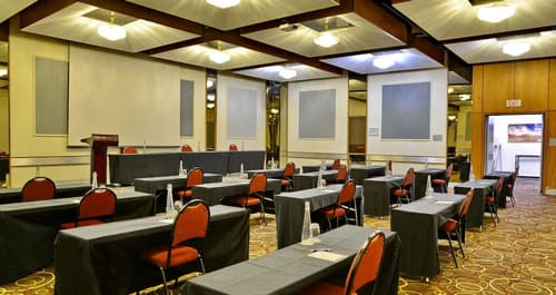 The Parktonian All Suite Hotel, Meeting facility