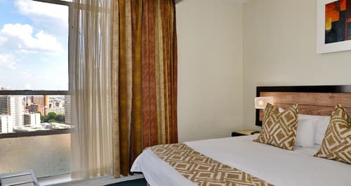 The Parktonian All Suite Hotel, Room