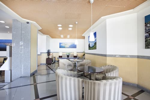 Bahiamar Hotel, Lobby sitting area