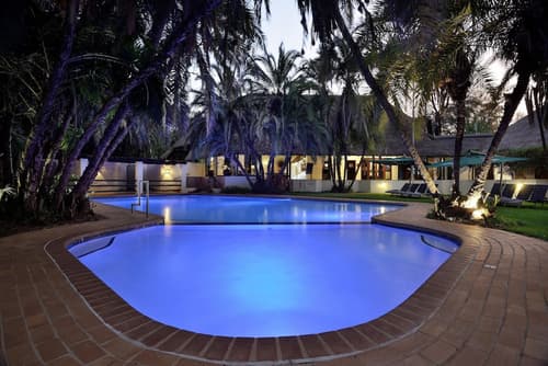 Kwa Maritane Bush Lodge, Pool