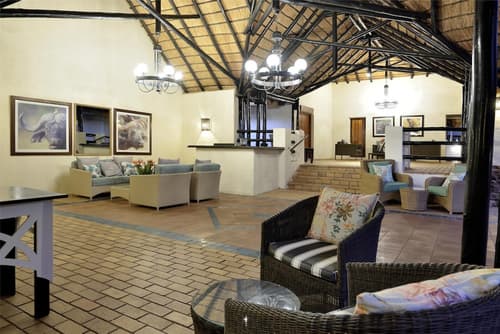 Kwa Maritane Bush Lodge, Lobby
