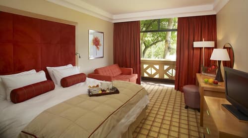 Sun City Hotel and Casino, Room