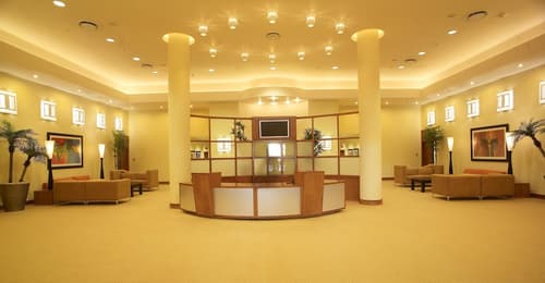 Sun City Hotel and Casino, Lobby