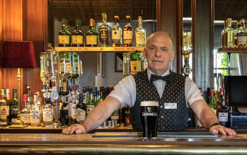 Abbeyglen Castle Hotel, Bar (on property)