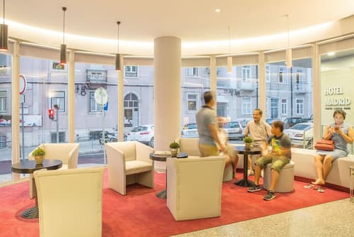 Hotel 3K Madrid, Lobby sitting area