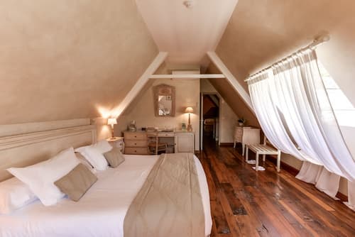 Le Pont de l'Ouysse, Room