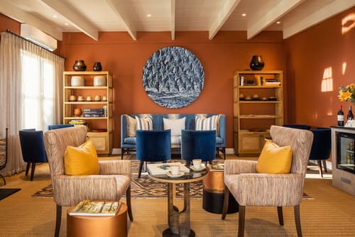 Le Quartier Francais, Reception