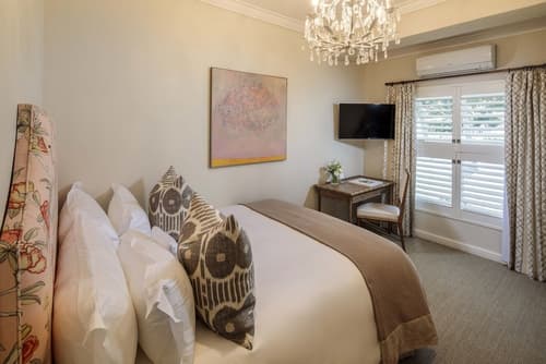 Le Quartier Francais, Room