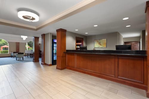 Hawthorn Extended Stay by Wyndham Naples, Reception