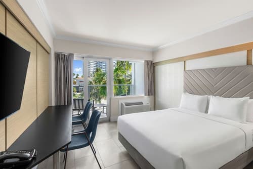 The Garden Hotel & Resort, Room