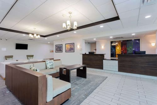 Wyndham Garden Tallahassee Capitol, Lobby