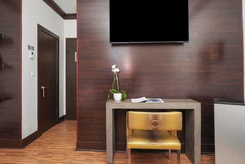 Hotel Chelsea, Room amenity