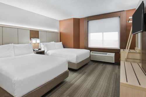 Holiday Inn Express & Suites Nearest Universal Orlando by IHG, Room
