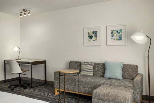 TownePlace Suites by Marriott Detroit Dearborn, Room