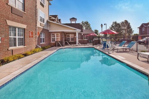 TownePlace Suites by Marriott Detroit Dearborn, Pool