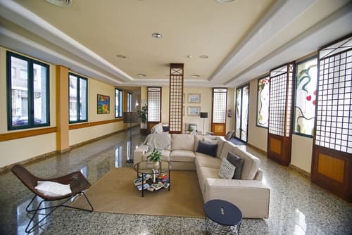 Hotel Mainake, Lobby sitting area