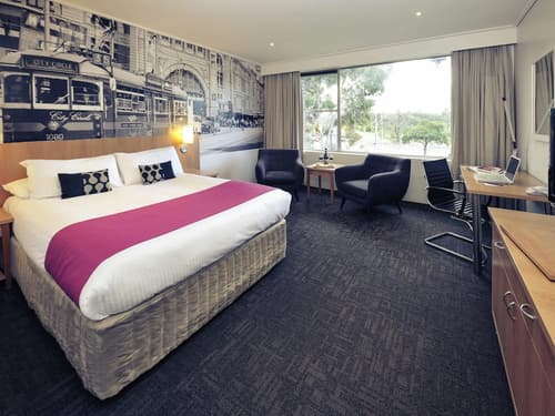 Mercure North Melbourne, Primary image