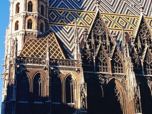 Hotel Mercure Wien Westbahnhof, Miscellaneous