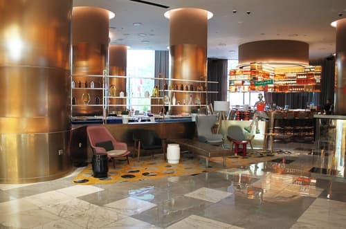 Grand Copthorne Waterfront, Lobby lounge