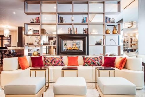 Hotel Bristol, Lobby