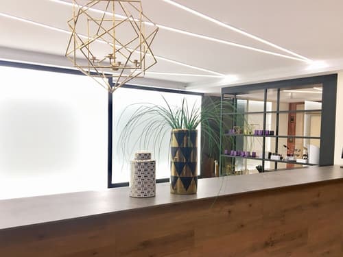 Oca Puerta del Camino Hotel, Reception