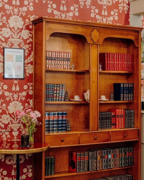 Hôtel Le Grimaldi by Happyculture, Lobby