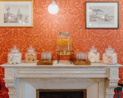 Hôtel Le Grimaldi by Happyculture, Lobby