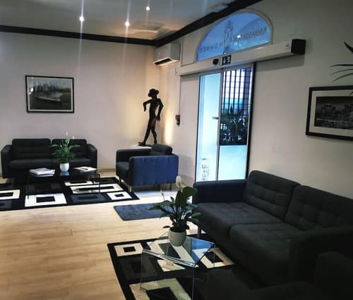 Hotel Ambassador Monaco, Reception