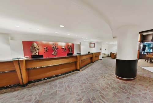 Hilton Trinidad & Conference Centre, Reception