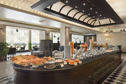 Ramada by Wyndham Bahrain, Property amenity