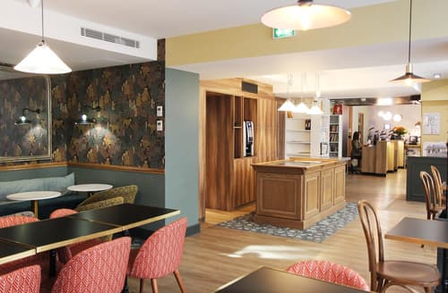 Hôtel Littéraire Arthur Rimbaud, BW Signature Collection, Lobby