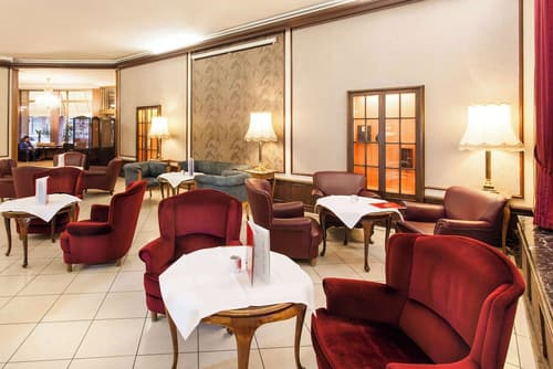 Centro National Frankfurt, Trademark Collection by Wyndham, Lobby